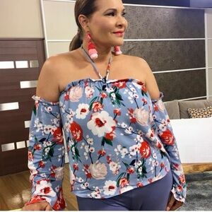 Strapless top, summery floral, with sleeves and neck adjuster. gauze material,